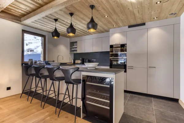 Kitchen floor 2