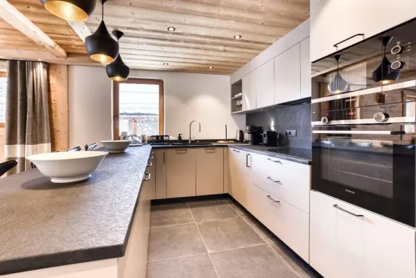 Kitchen floor 2